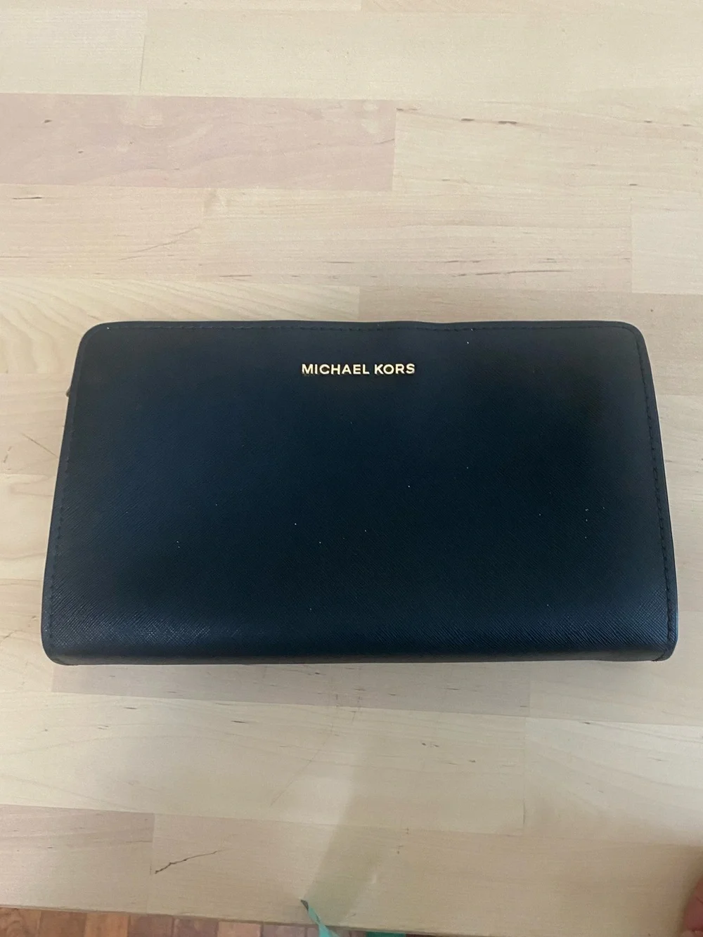 Michael Kors Black Saffiano Zip-Around bag with Gold Logo